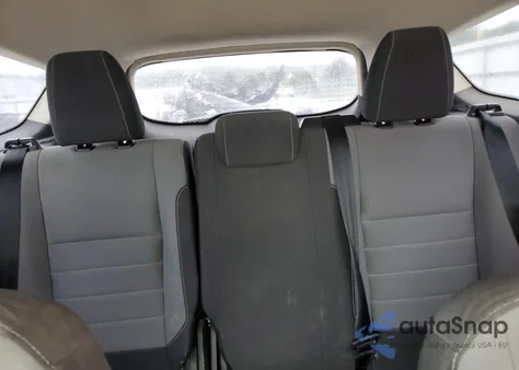 2017 Ford Escape S z USA, uszkodzony, nr VIN 1FMCU0F73HUD19785